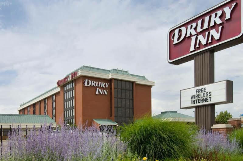 Drury Inn & Suites St. Louis Airport Edmundson Dış mekan fotoğraf